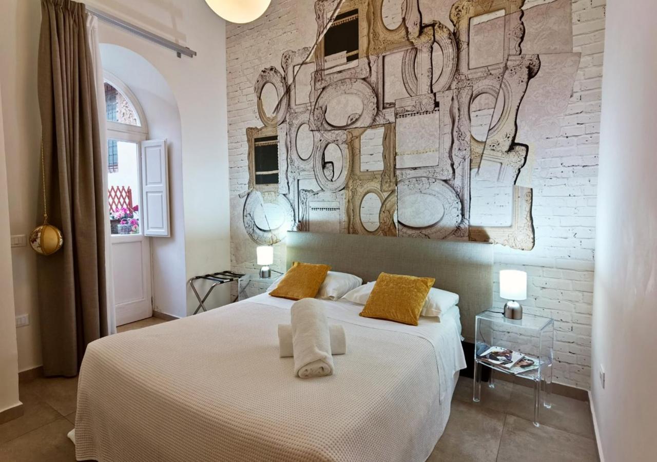Artistic Charming House Hotel Caserta Exterior photo