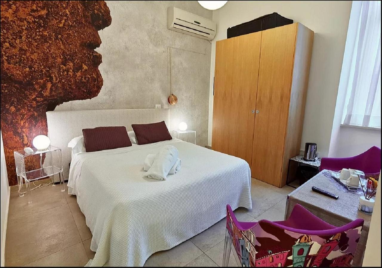Artistic Charming House Hotel Caserta Exterior photo